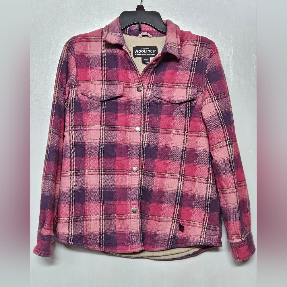 Womens Woolrich fleece/flannel coat pink and purple size small
